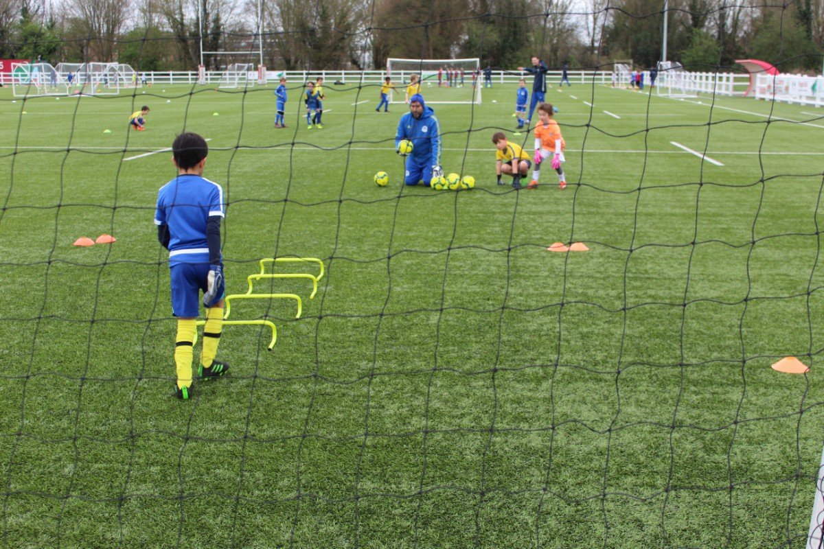 1 to 1 goalkeeper training