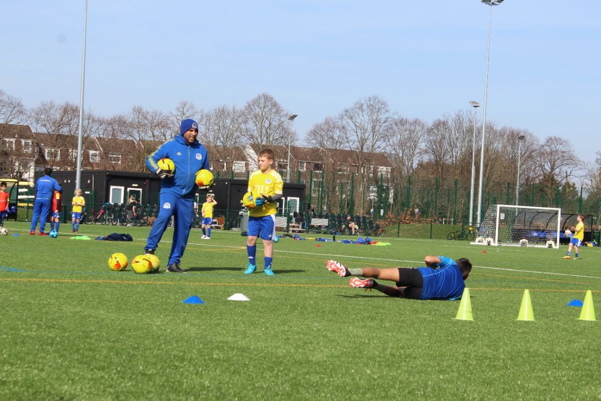 football lessons for kids